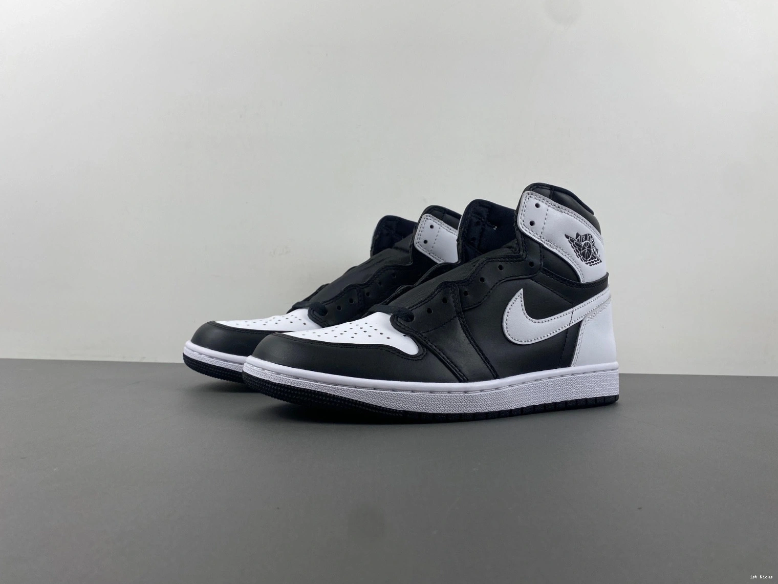 White Jordan DZ5485-010 Air Black 1 1111